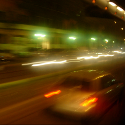 Auto In Fuga a 256x256 pixel