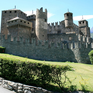 Il castello: storia e struttura