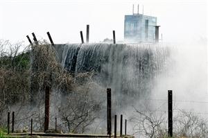 Acque termali nel cuore di Iwaki (Fukushima) causate dal sisma dell'11 marzo