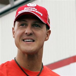 F1, Schumacher torna sulla Ferrari al posto di Massa: il brasiliano scalpita