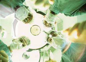 Rischio clinico in sanit�: il cambiamento culturale alla base di un processo di miglioramento.