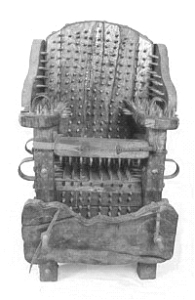 Torture praticate alle streghe - La sedia delle streghe, il triangolo, il rogo