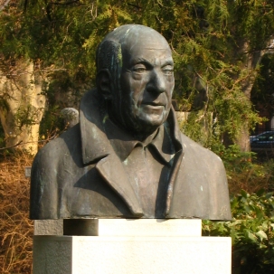 Busto dedicato a Umberto Saba da Trieste