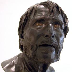 Statua del volto di Seneca in bronzo